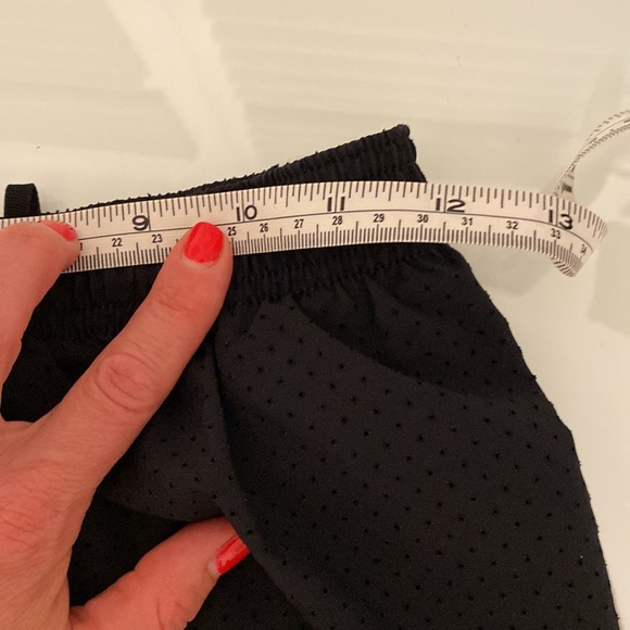 Nike running shorts- mesh with drawstring - Picture 8 of 11